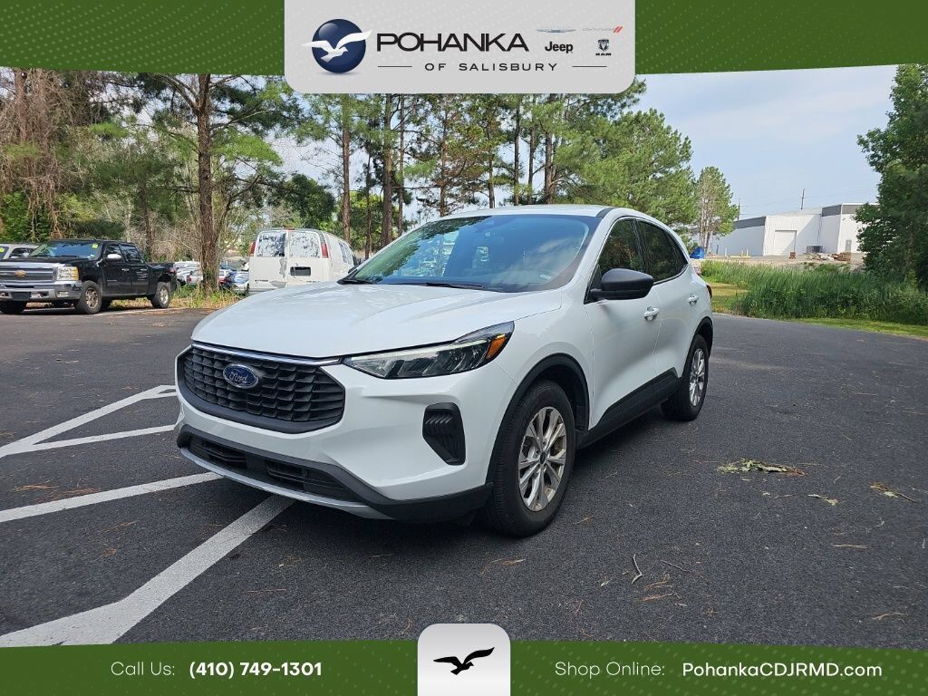 2024 FORD Escape