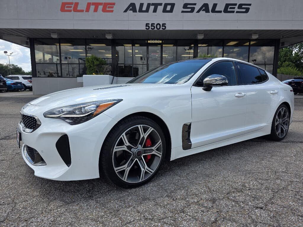 2021 KIA Stinger