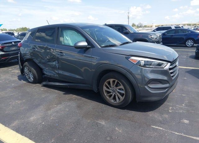 2017 HYUNDAI Tucson