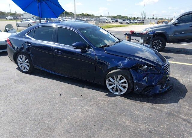 2015 LEXUS IS