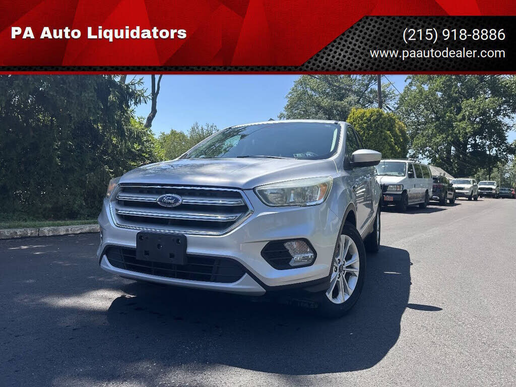 2017 FORD Escape