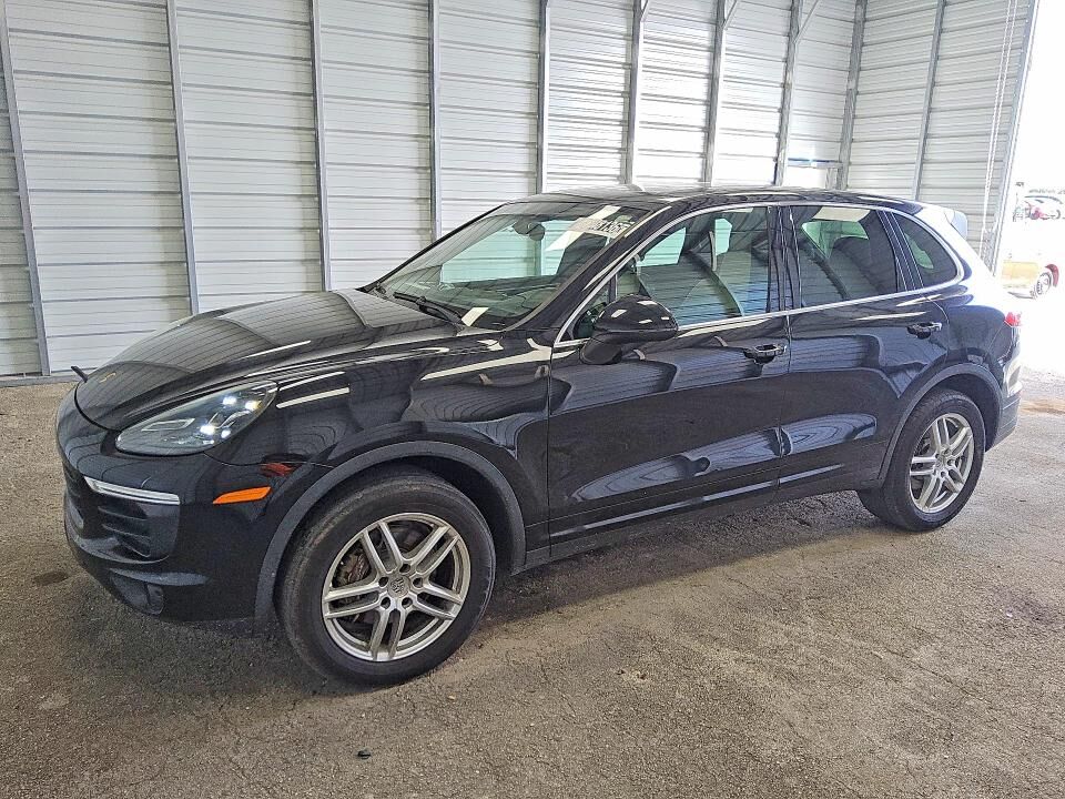 2016 PORSCHE Cayenne