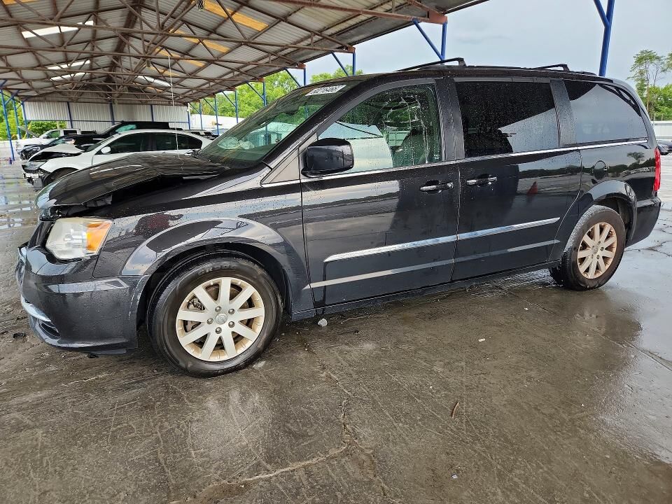 2014 CHRYSLER Town and Country