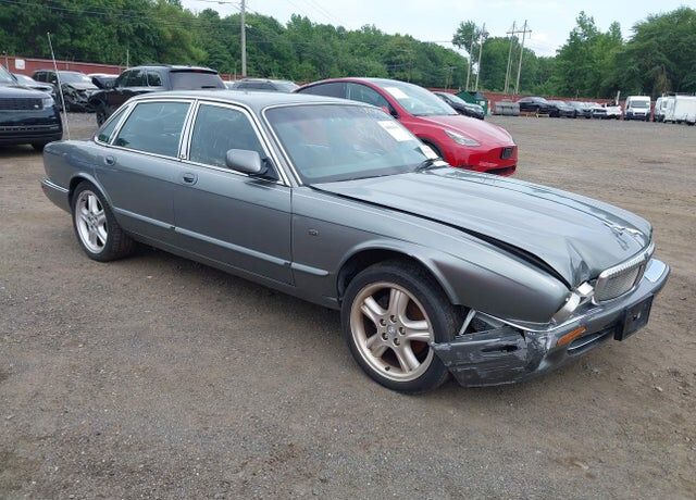 2003 JAGUAR XJ