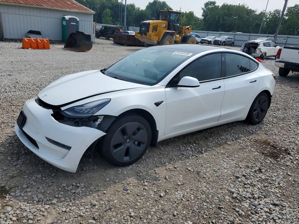 2021 TESLA Model 3