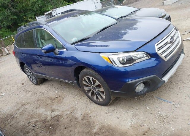 2015 SUBARU Outback