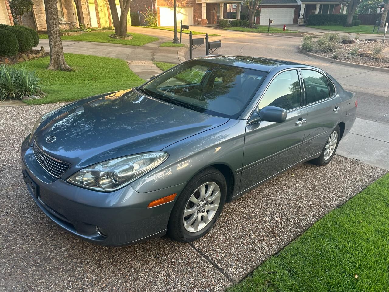 2005 LEXUS ES
