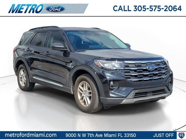 2025 FORD Explorer