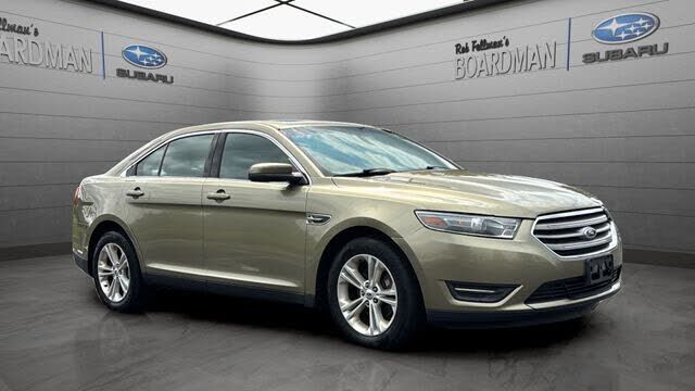 2013 FORD Taurus