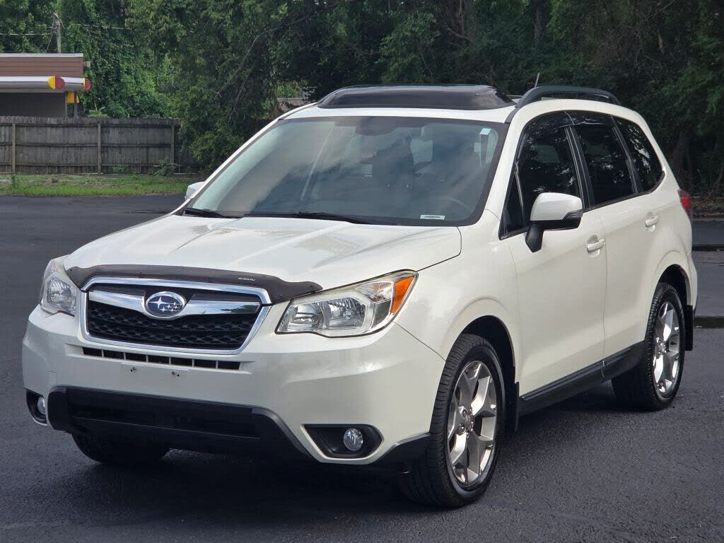 2015 SUBARU Forester