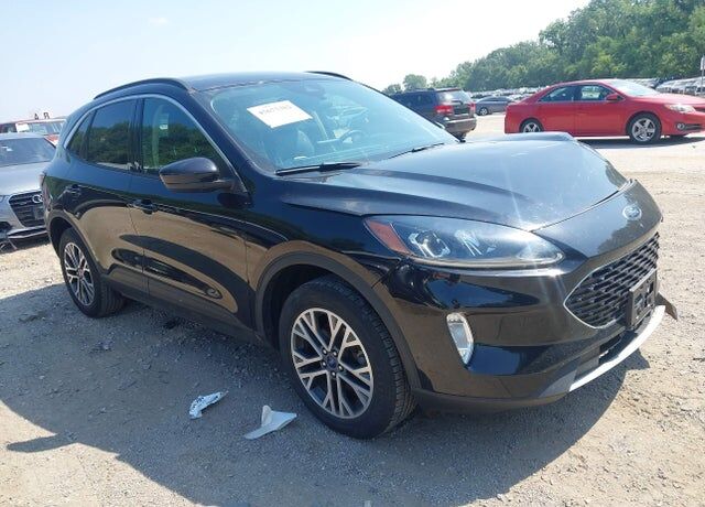 2020 FORD Escape