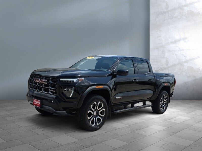 2024 GMC Canyon