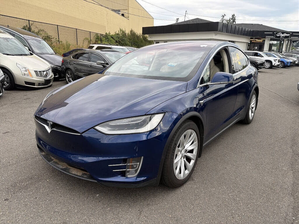 2017 TESLA Model X