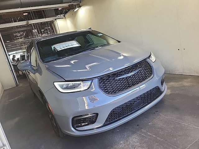 2022 CHRYSLER Pacifica