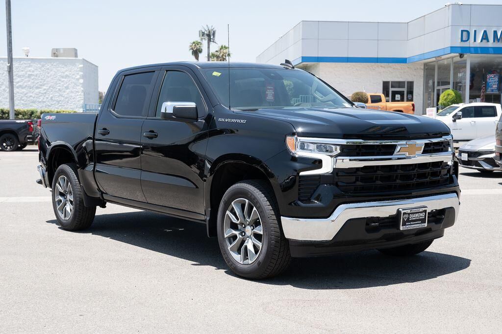 2026 CHEVROLET Silverado