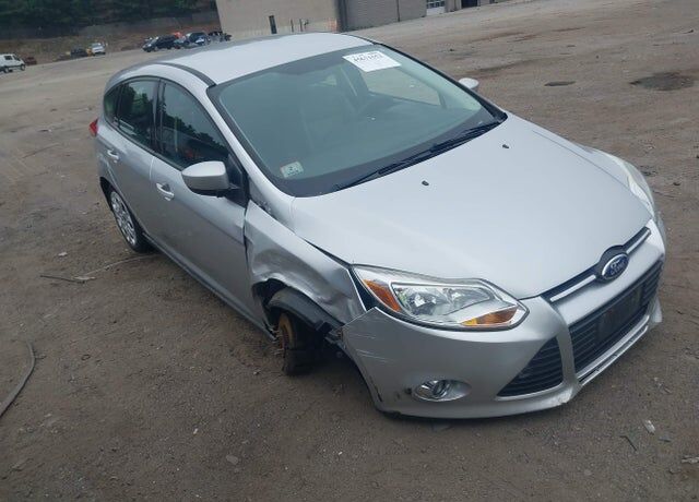 2012 FORD Focus