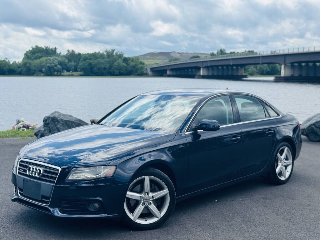 2010 AUDI A4