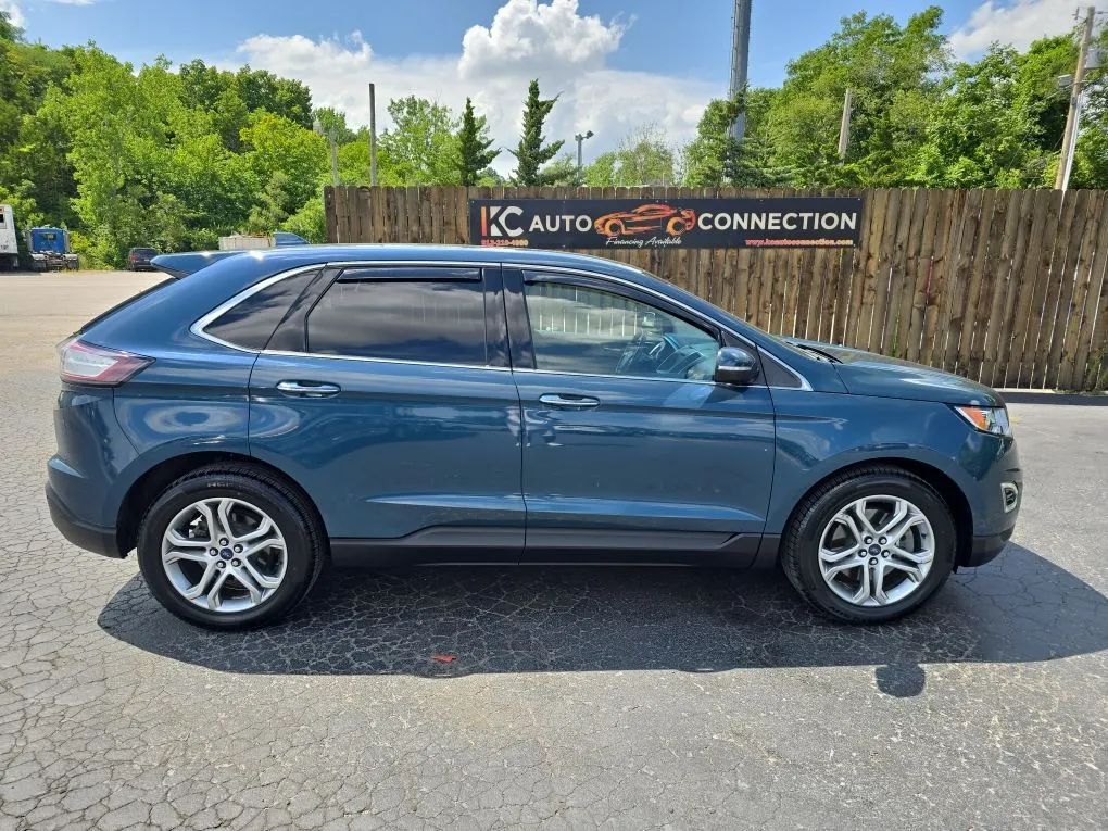 2016 FORD Edge