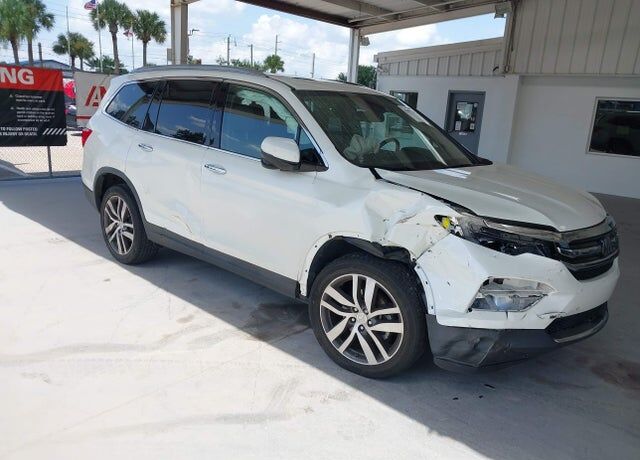2017 HONDA Pilot
