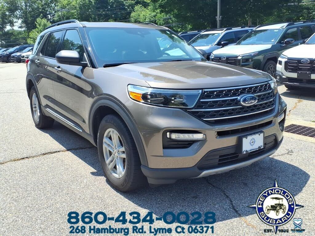 2021 FORD Explorer