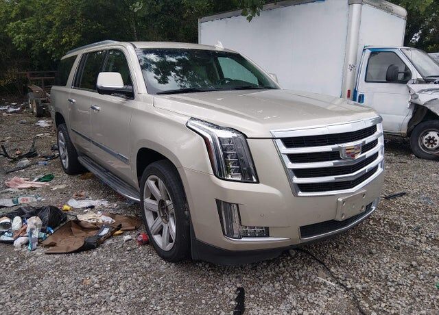 2016 CADILLAC Escalade