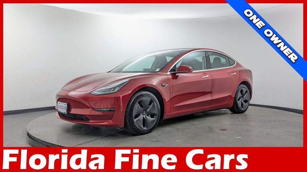 2020 TESLA Model 3