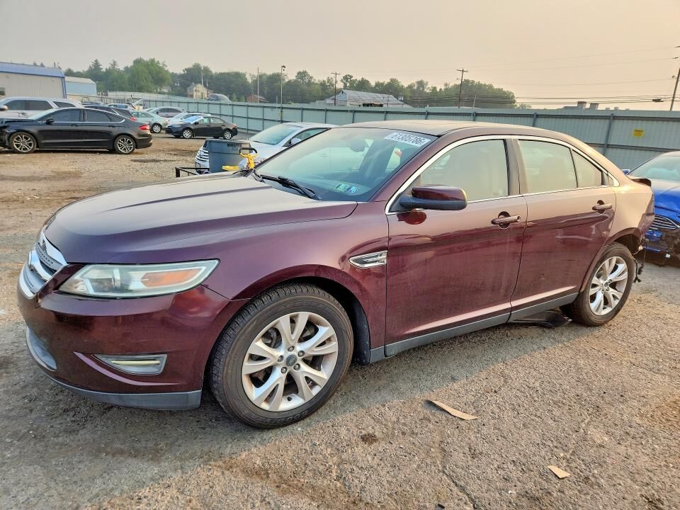 2011 FORD Taurus