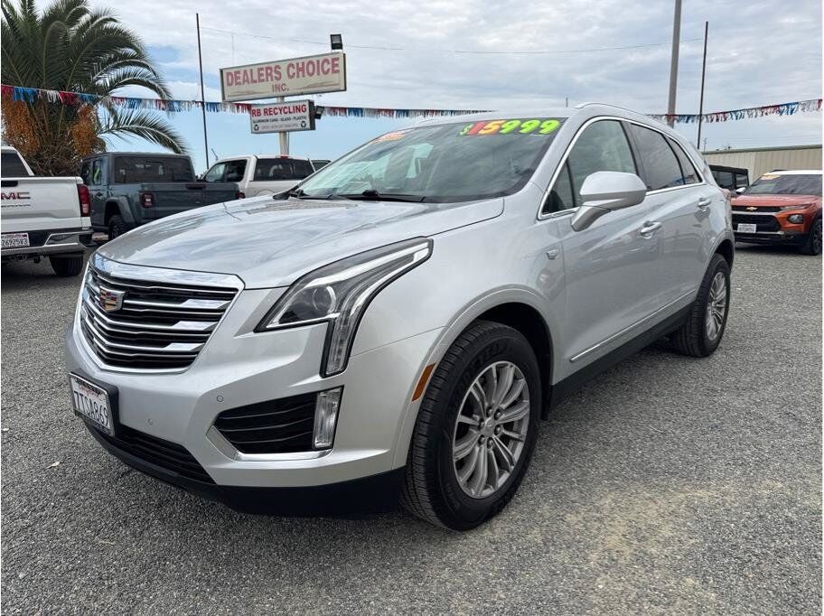 2017 CADILLAC XT5