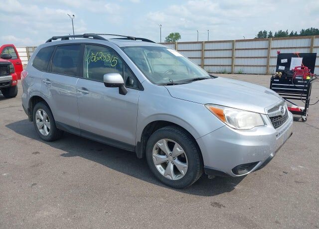 2015 SUBARU Forester