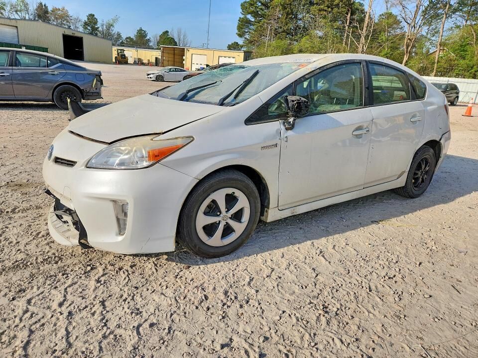 2015 TOYOTA PRIUS