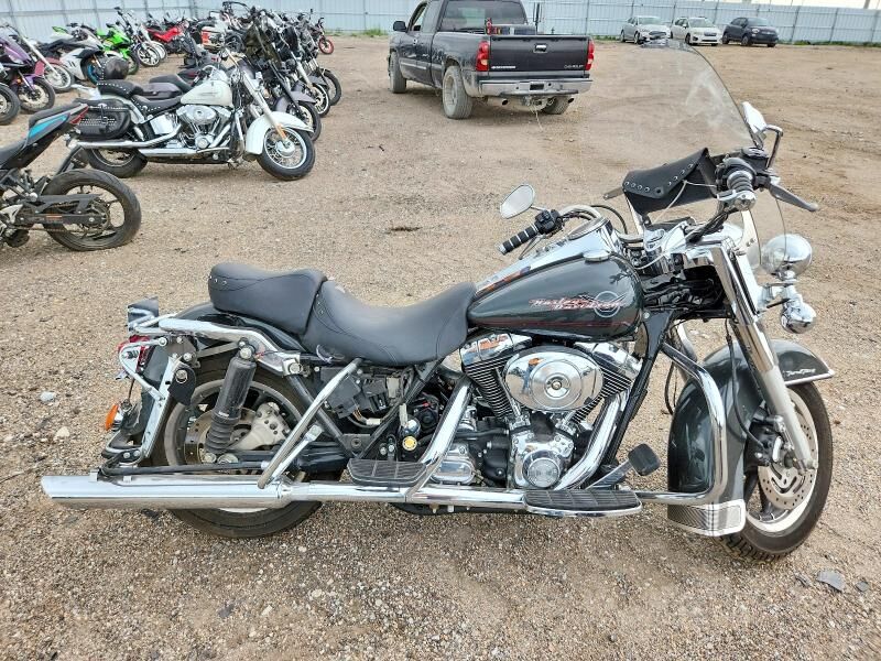 2005 HARLEY DAVIDSON Road King