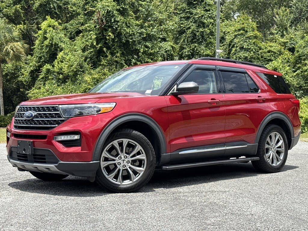 2021 FORD Explorer