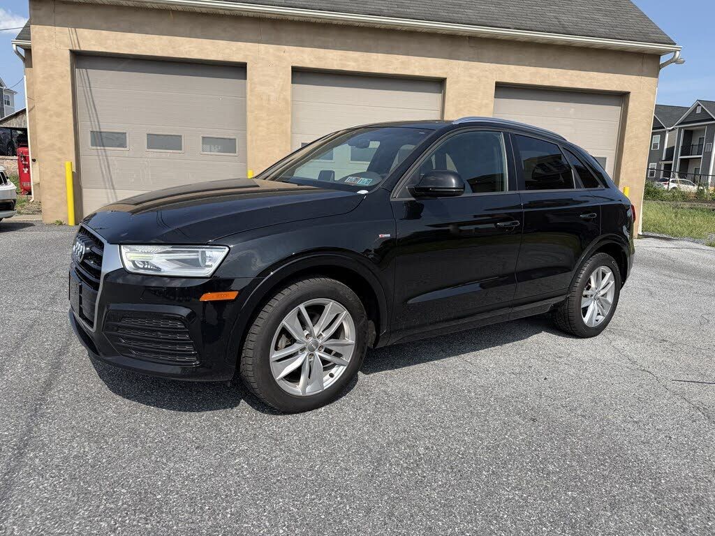 2018 AUDI Q3