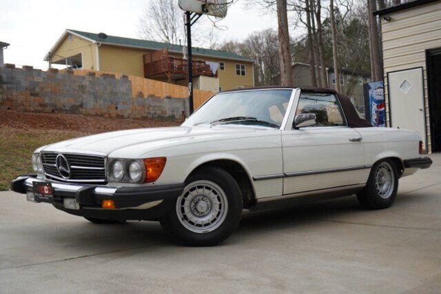 1985 MERCEDES-BENZ 380
