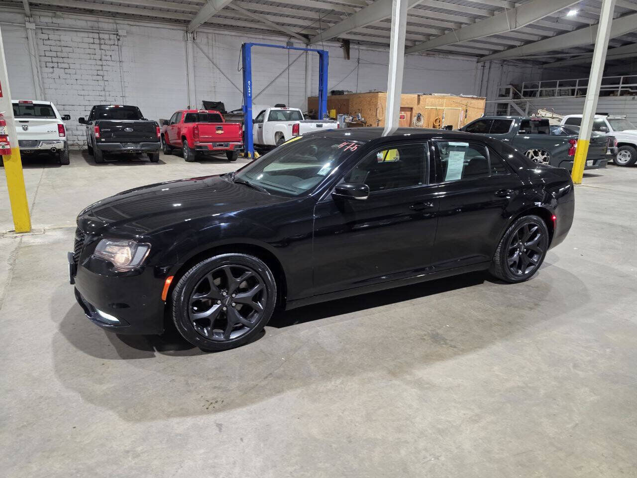 2021 CHRYSLER 300