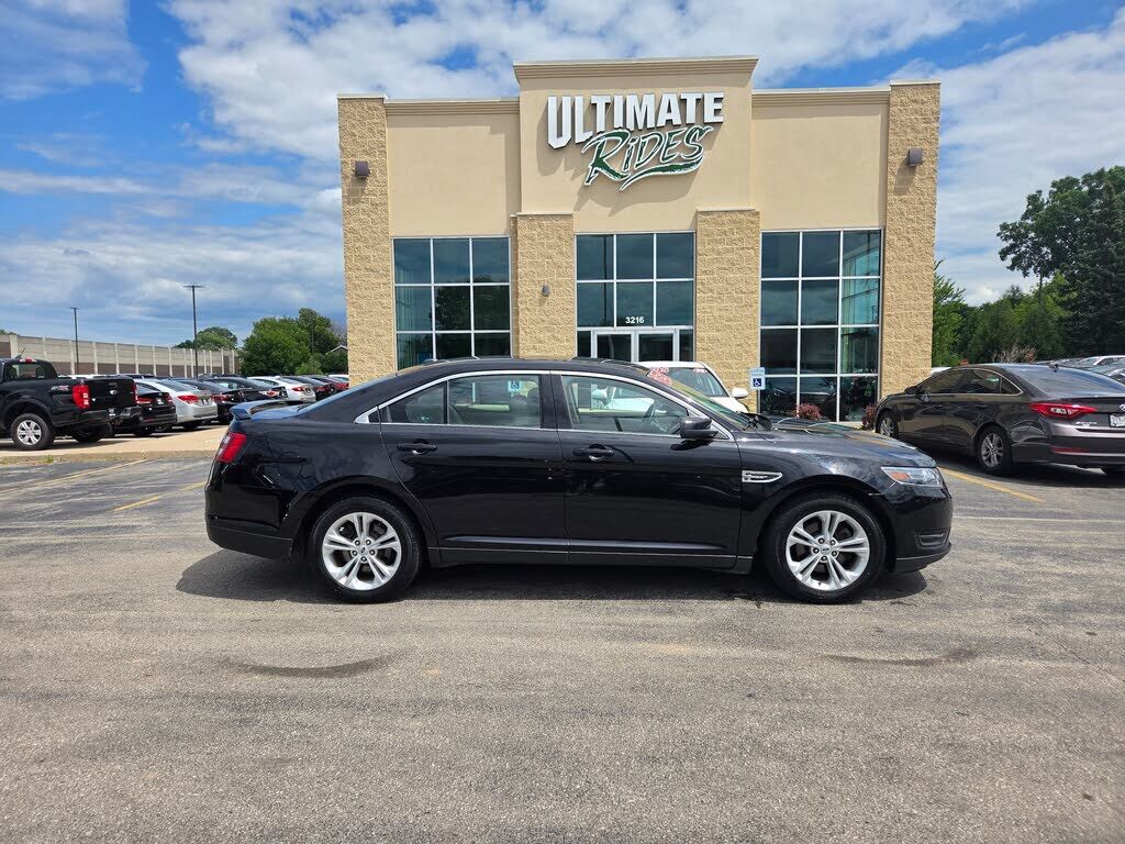 2019 FORD Taurus