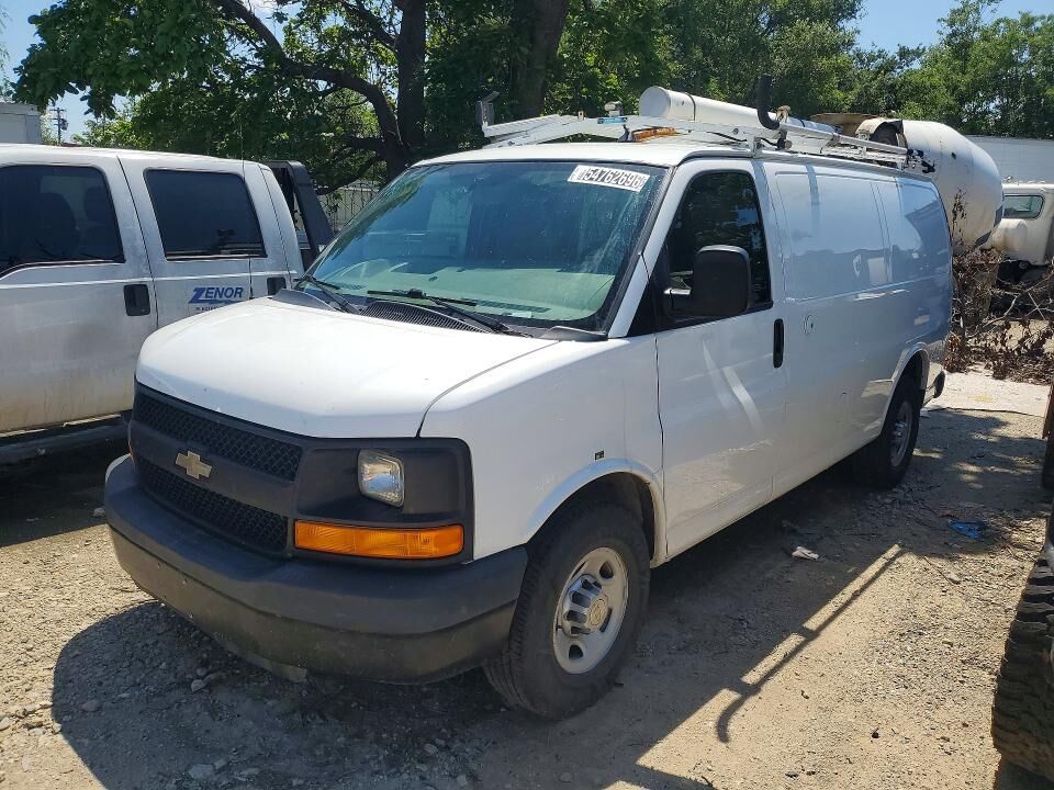 2013 CHEVROLET Express