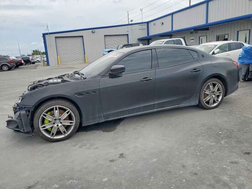 2018 MASERATI Quattroporte