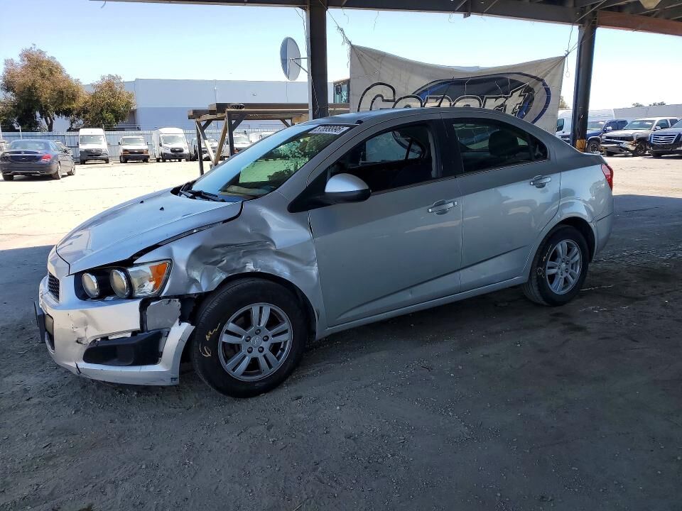2013 CHEVROLET Sonic