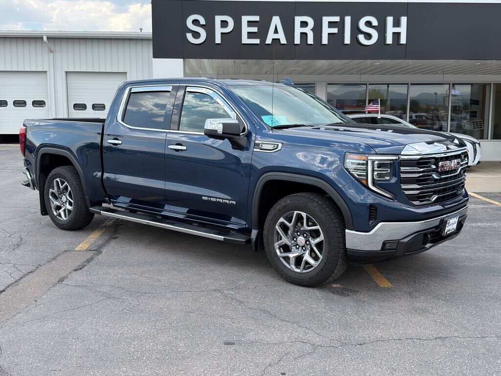 2023 GMC Sierra