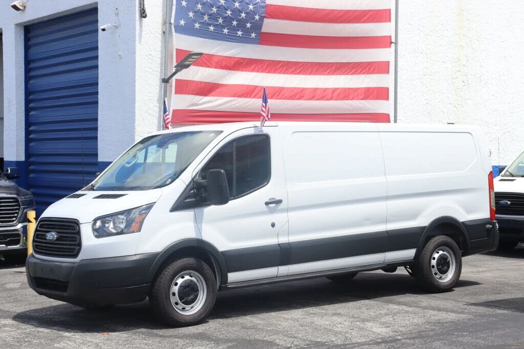 2015 FORD Transit