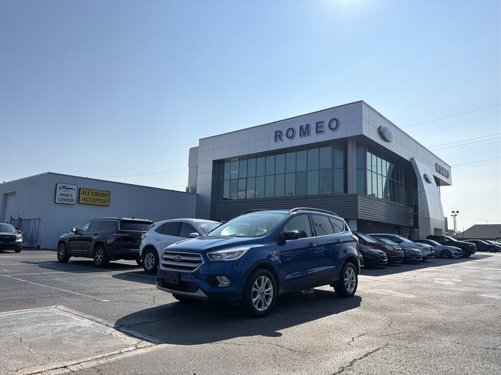 2018 FORD Escape