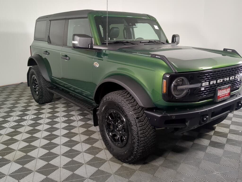 2024 FORD Bronco