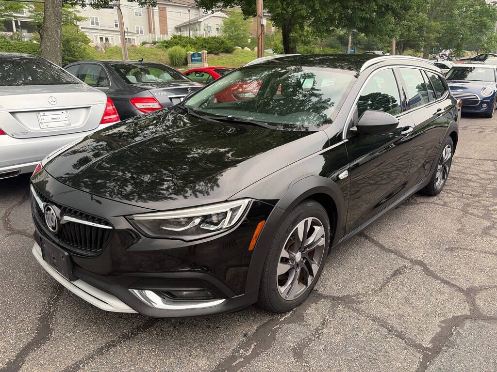 2018 BUICK Regal TourX