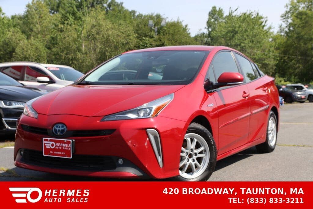 2019 TOYOTA PRIUS