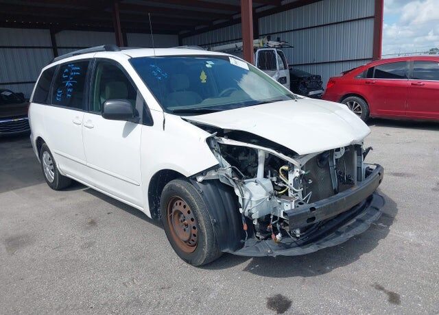 2008 TOYOTA Sienna