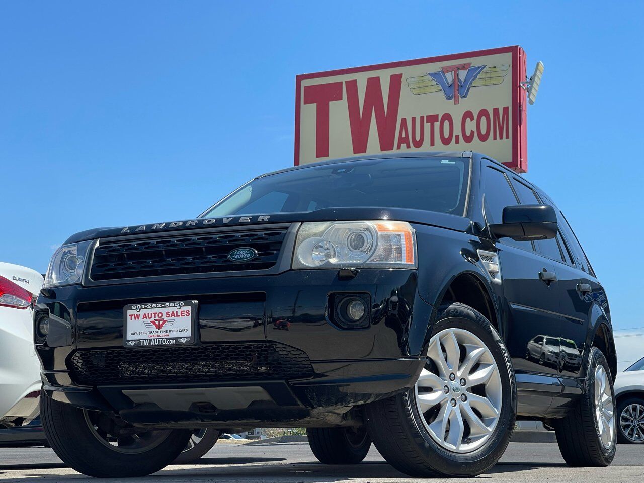 2011 LAND ROVER LR2