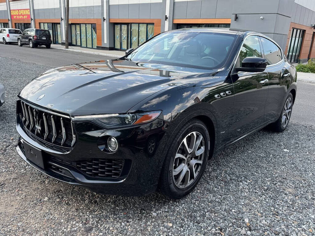 2020 MASERATI Levante