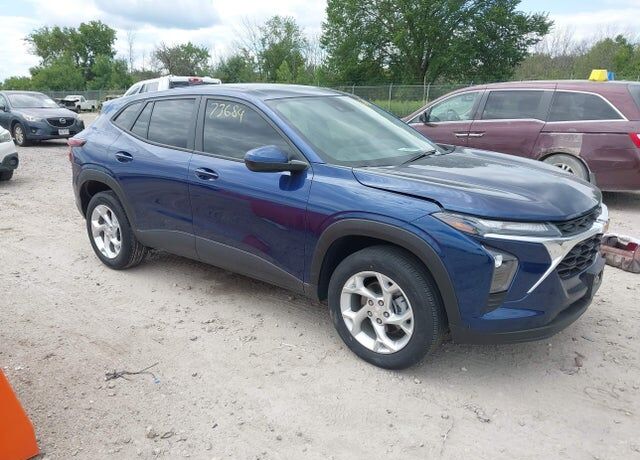 2024 CHEVROLET Trax