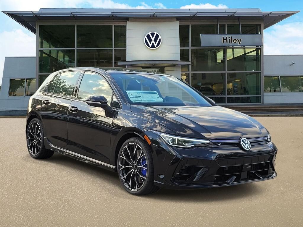 2026 VOLKSWAGEN Golf R